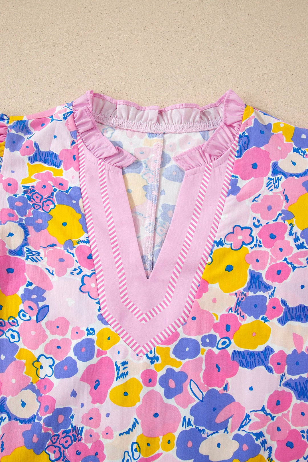 PRETTY BASH - PRETTY BASH Floral Colorblock Flutter Sleeve Blouse