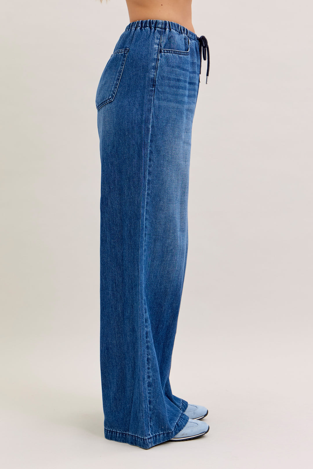 JUDY BLUE HW Featherweight Palazzo