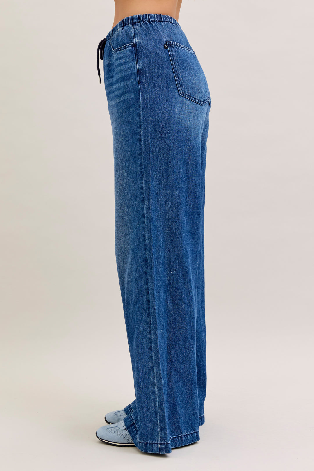JUDY BLUE HW Featherweight Palazzo