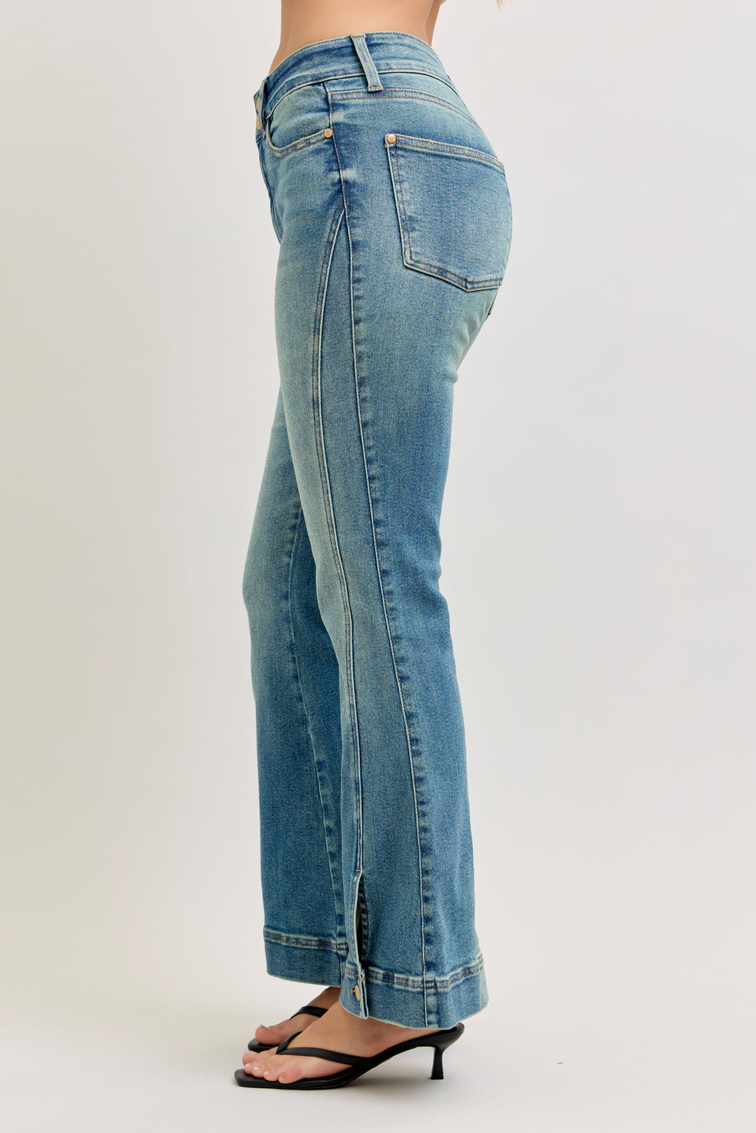 Judy Blue HW Vintage Wash Flare