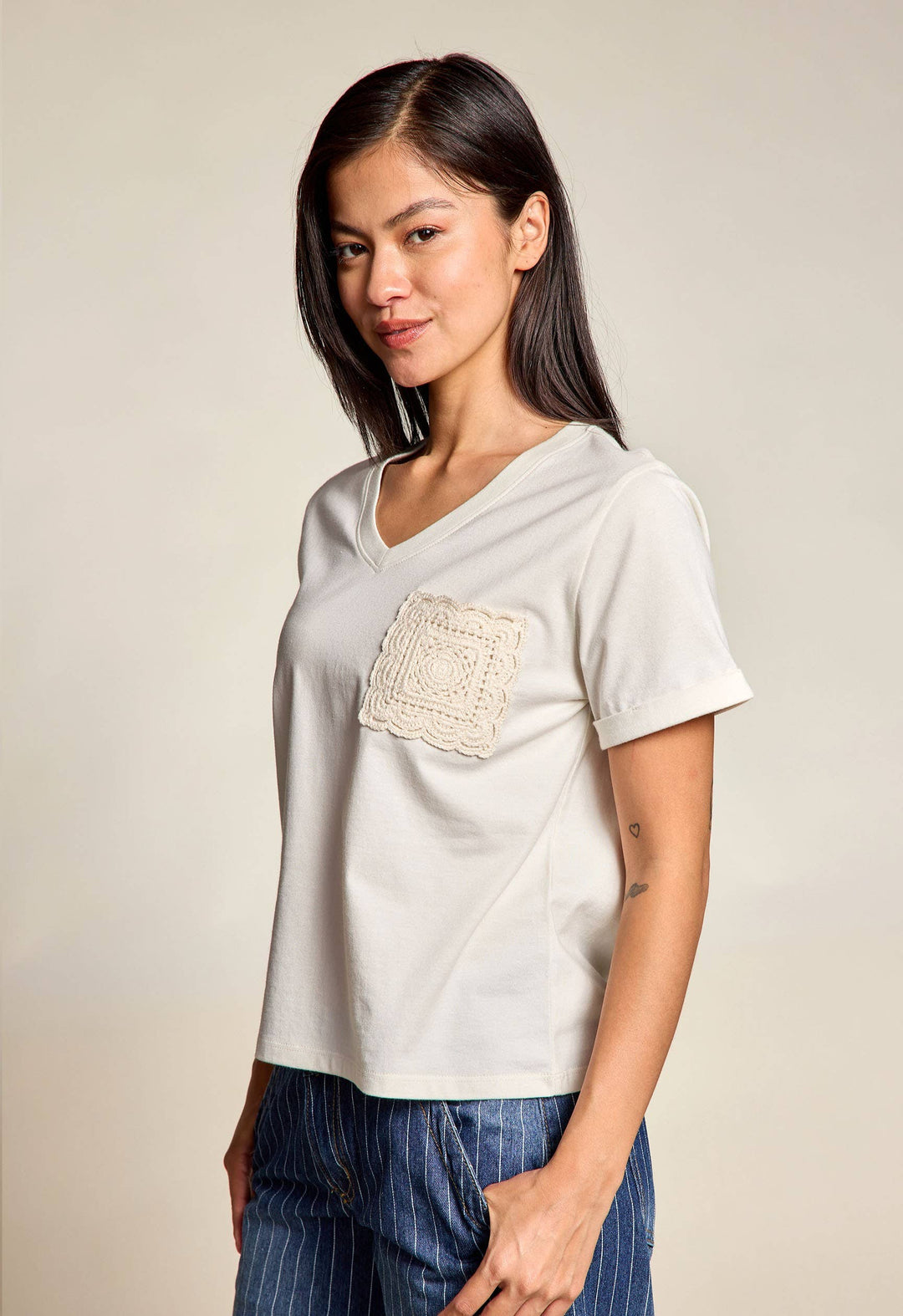 Organic Generation - Chochet Pocket V Neck Tee