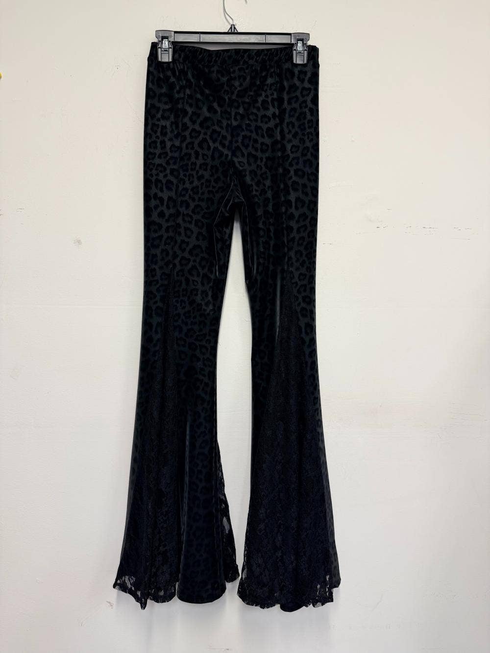 Saints &amp; Hearts - SP6417G LACE INSET LEOPARD PRINT FLARE PANTS