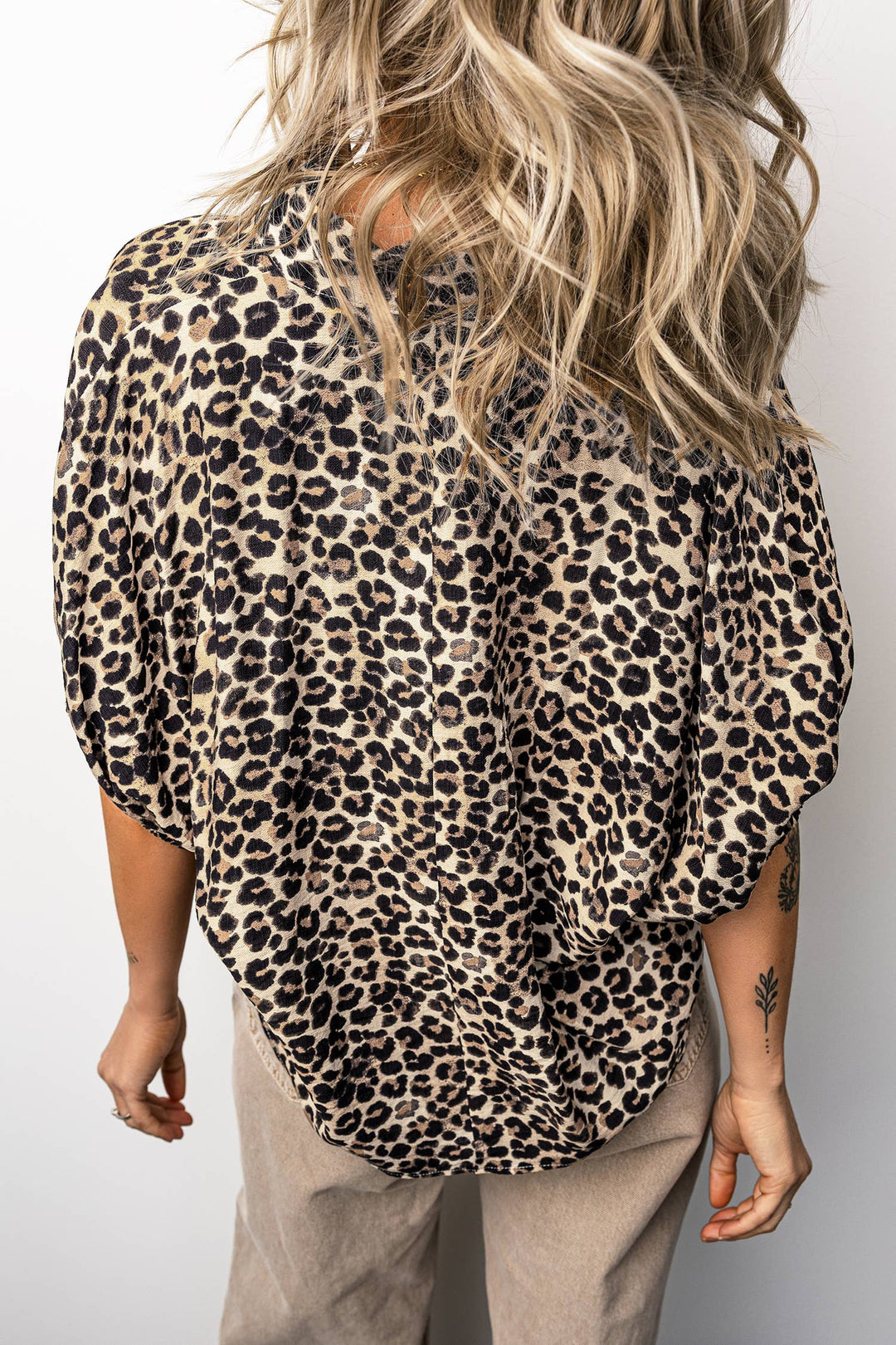 Contrast Trim V Neck Half Sleeve Western Dolman Blouse
