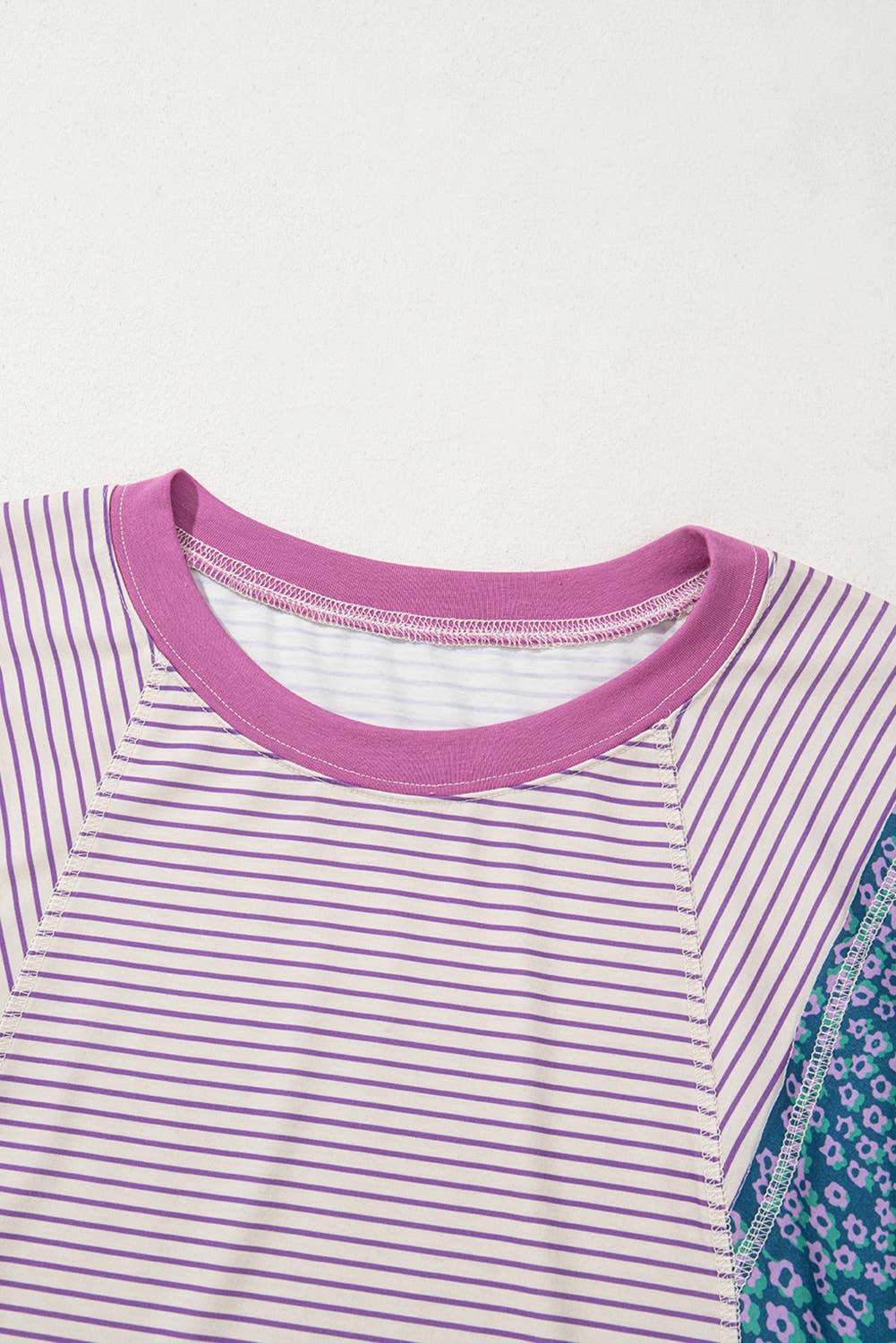 Aapparella - Stripe Floral Raw Edge Patchwork Bracelet Sleeve Top | S-XL