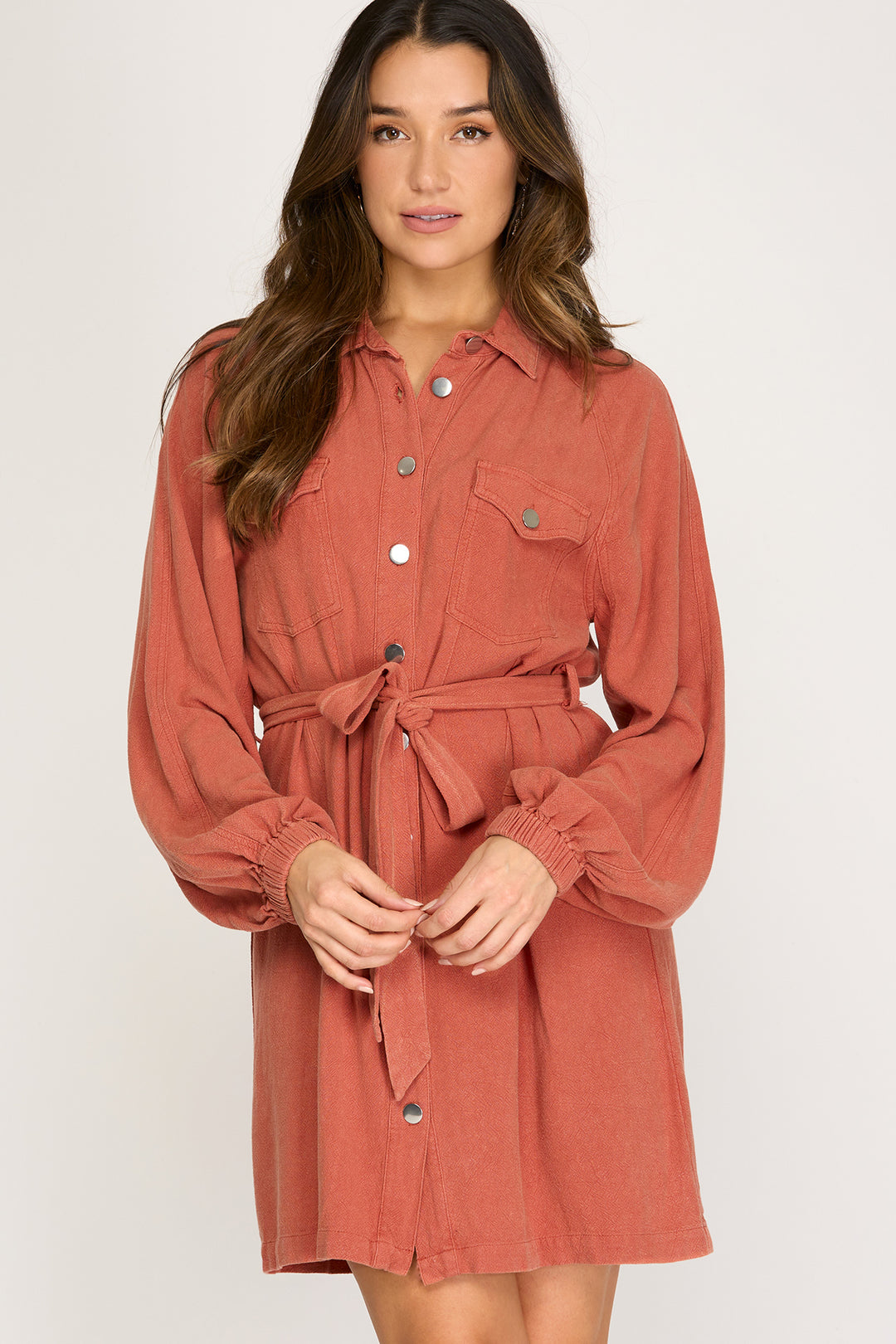 LONG SLEEVE BUTTON DOWN WASHED SHIRT DRESS WITH WAIST TIE