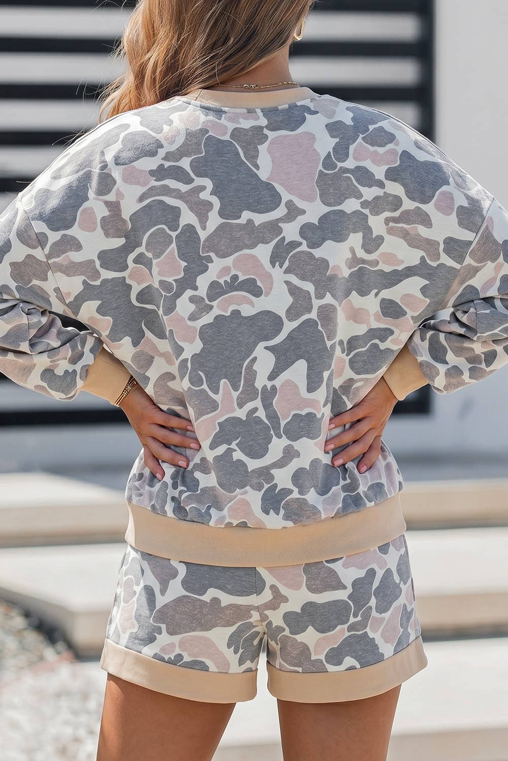 Camouflage Colorblock 2pcs Long Sleeve Top and Shorts Set