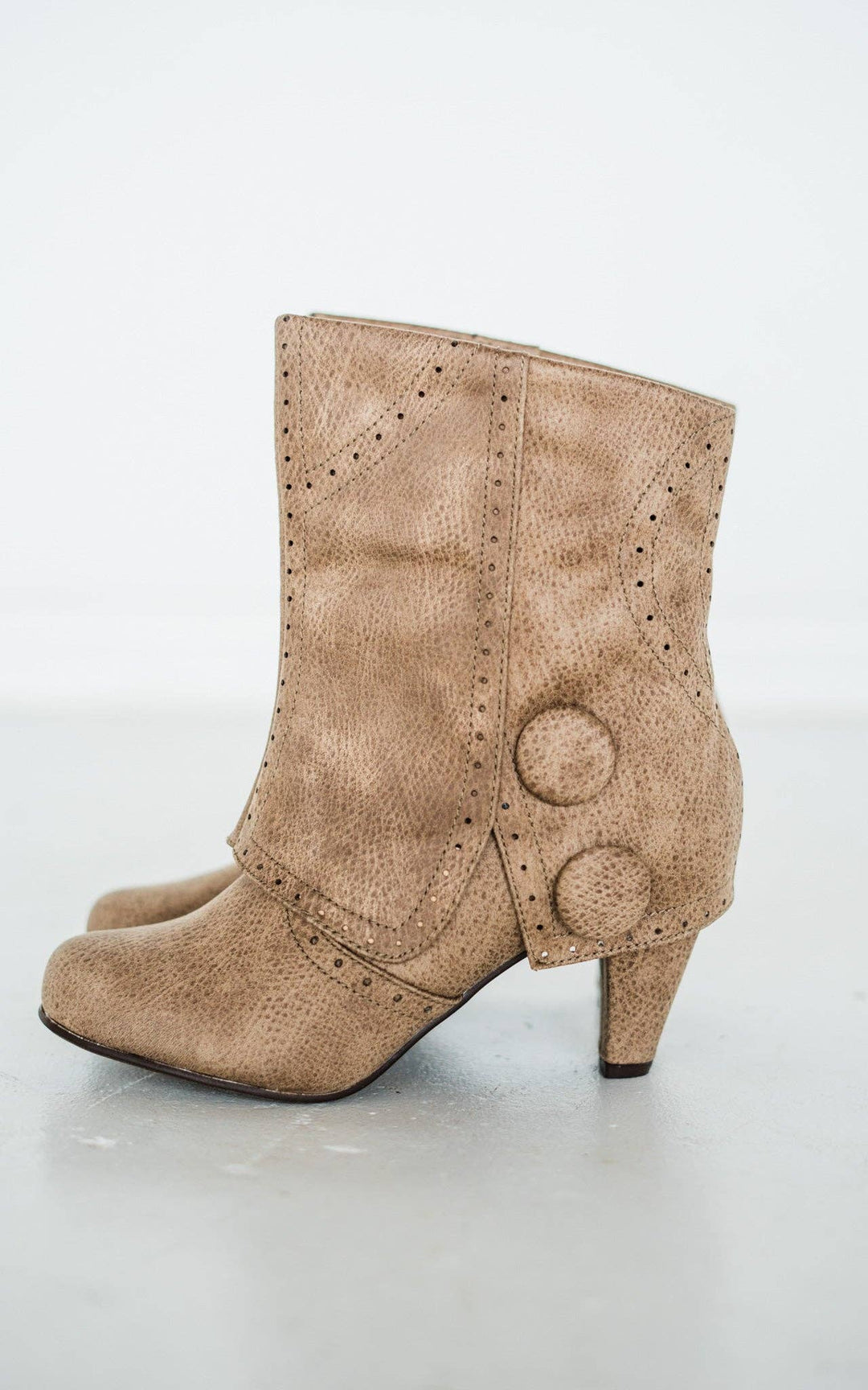 Naughty Monkey - Cowgirl Star Booties in Taupe