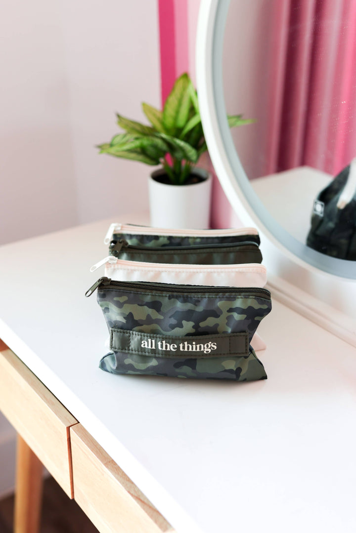 Jadelynn Brooke - Expandable Organizer – Hometown Camo