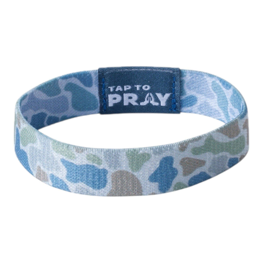 Versible - Tap To Pray® Wristband – River Rock Camo - Moss &amp; Slate
