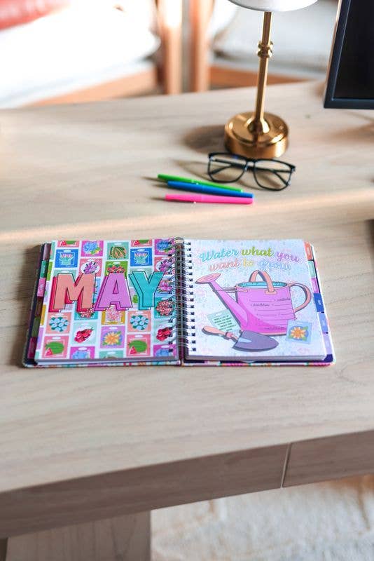 Jadelynn Brooke - Agenda - 17-Month Academic Planner - Aug 2026 to Dec 2027