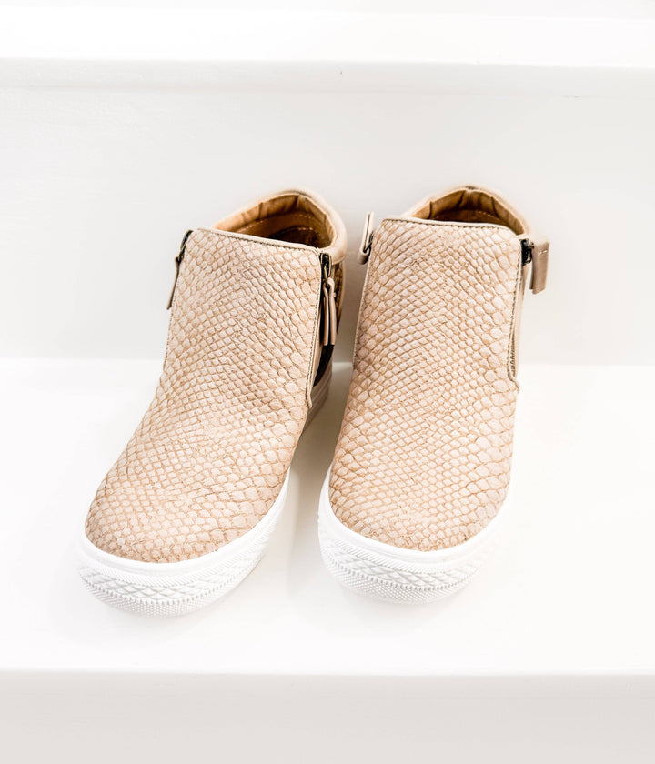Naughty Monkey - Timmibelle Wedge Sneaker in Blush