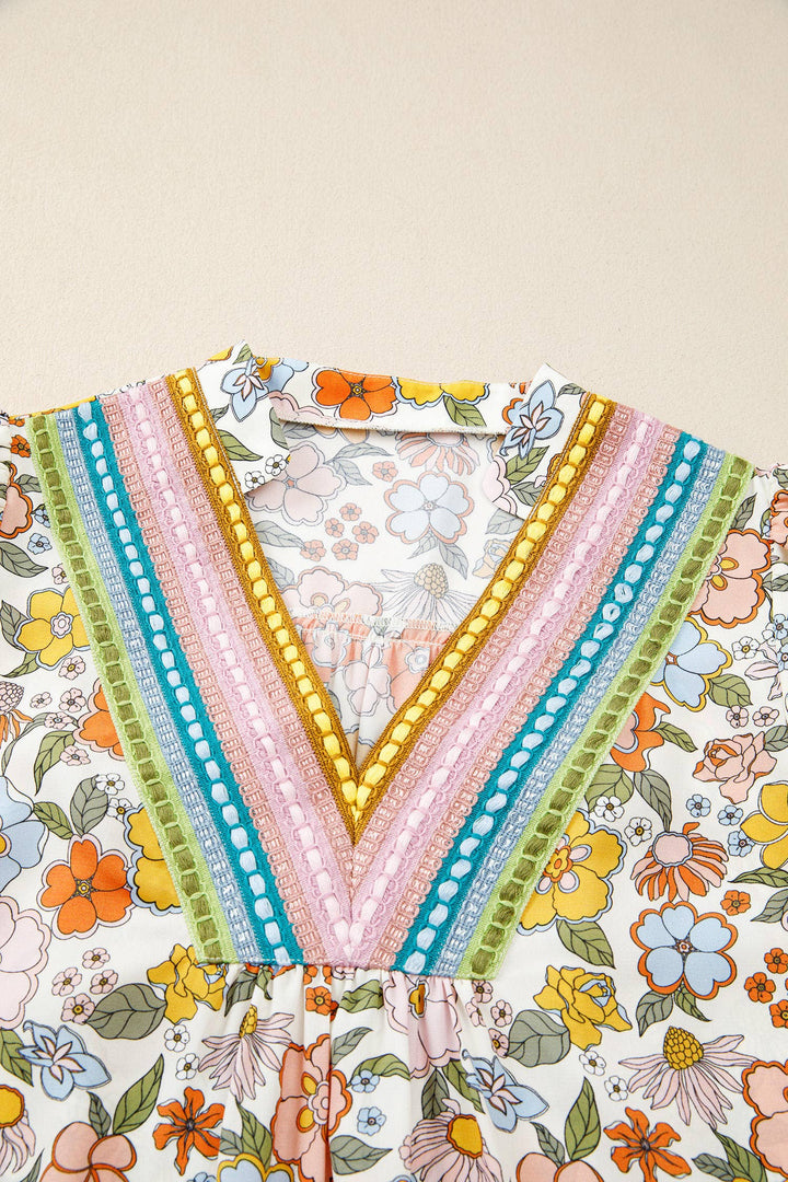 66DISCO - Crochet V Neckline Puff Sleeve Boho Flower Blouse (S-XL)