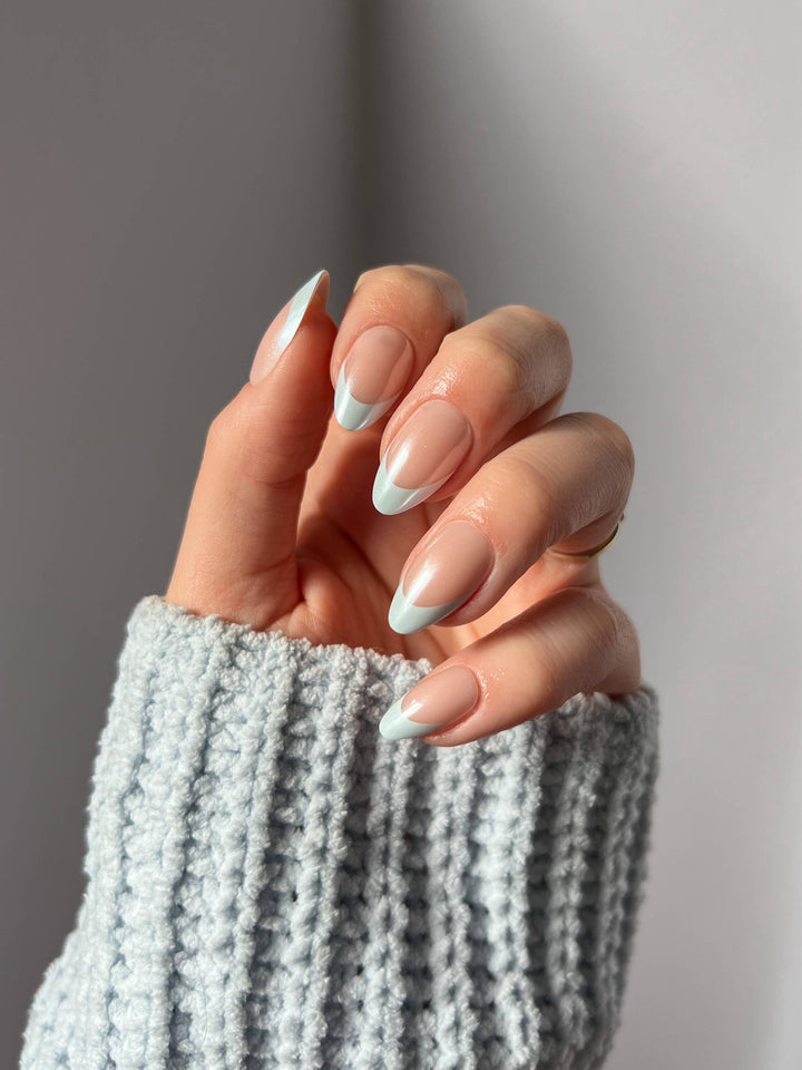 Glamnetic - Blueberry Icing Press-On Nails | Baby Blue French Tip