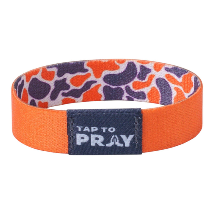Versible - Tap To Pray® Wristband – Team Camo - Orange &amp; Grey