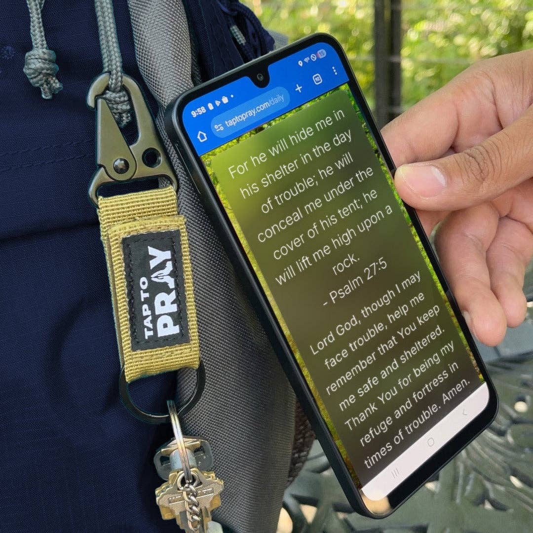 Versible - Tap To Pray® Tactical Carabiner Keychain