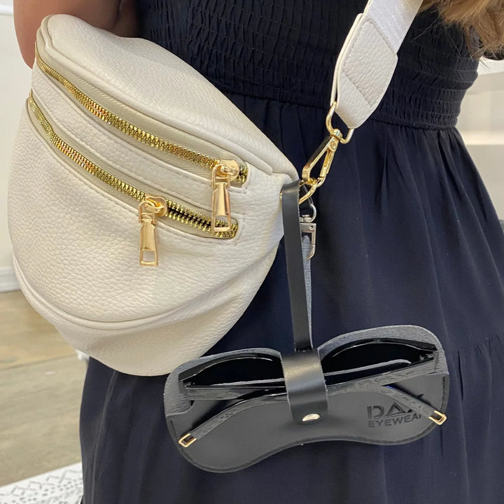 EYEWEAR CLUTCH