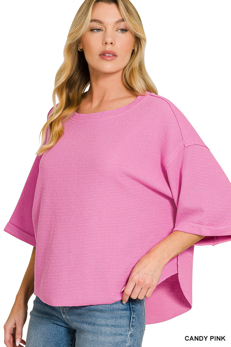 Double knit exposed seam curved hem short sleeve top