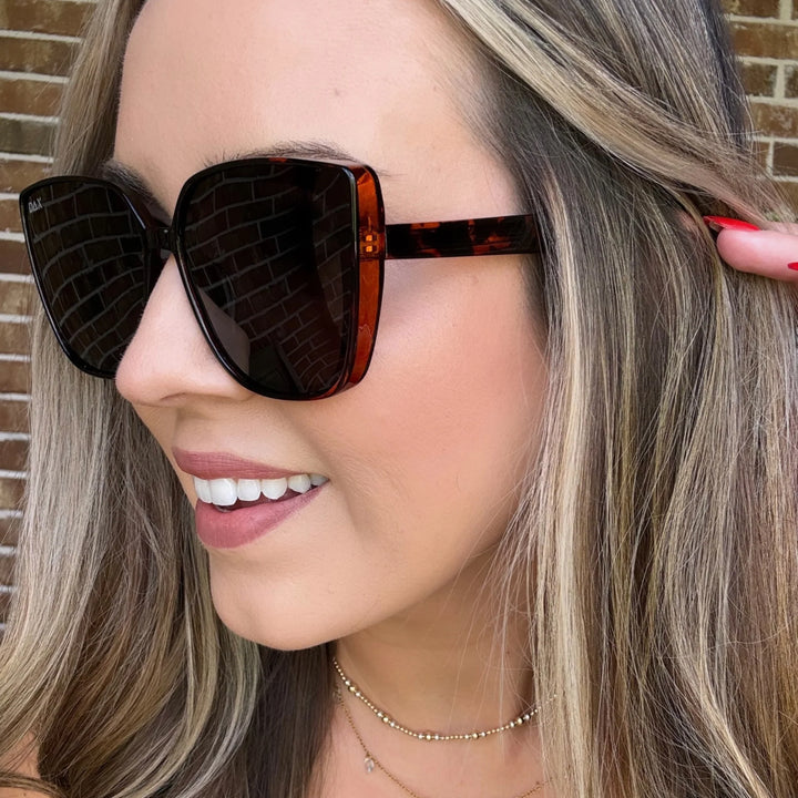 LUX SUNGLASSES