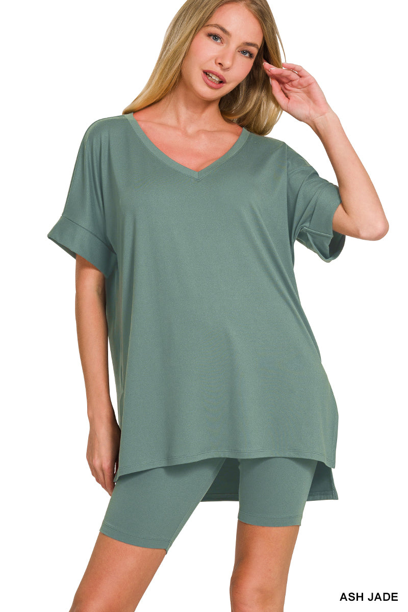 Brushed dty microfiber v-neck top &amp; biker shorts