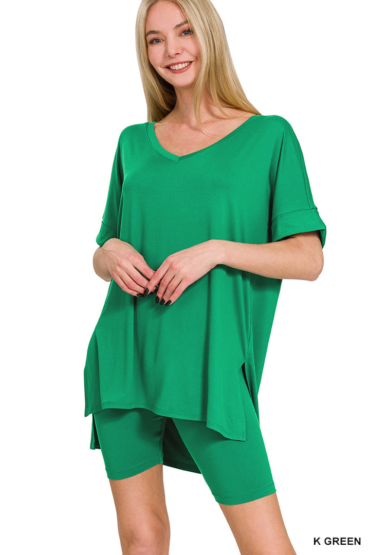 Brushed dty microfiber v-neck top &amp; biker shorts