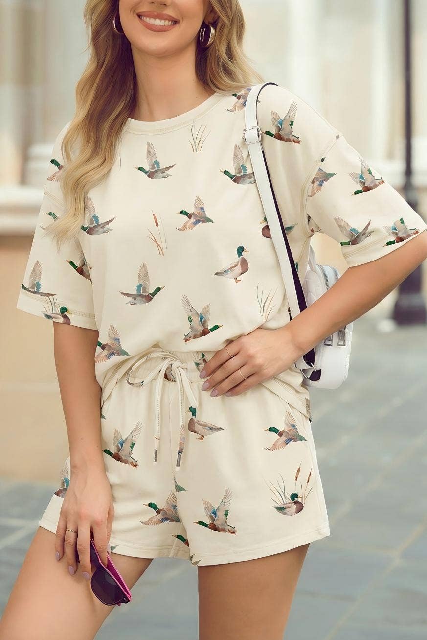 1 the Woman - Flying Mallard Duck Print Two Pieces Set