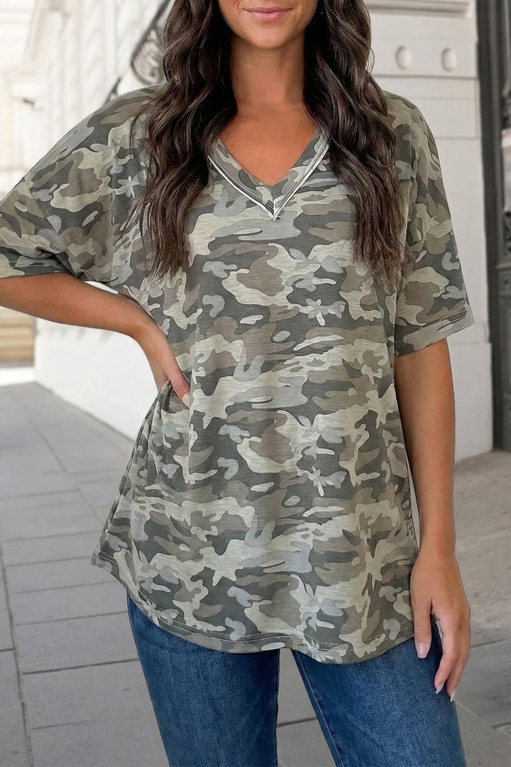 Aapparella - Retro Camo Print Raw Edge V Neck Tee | S-XL