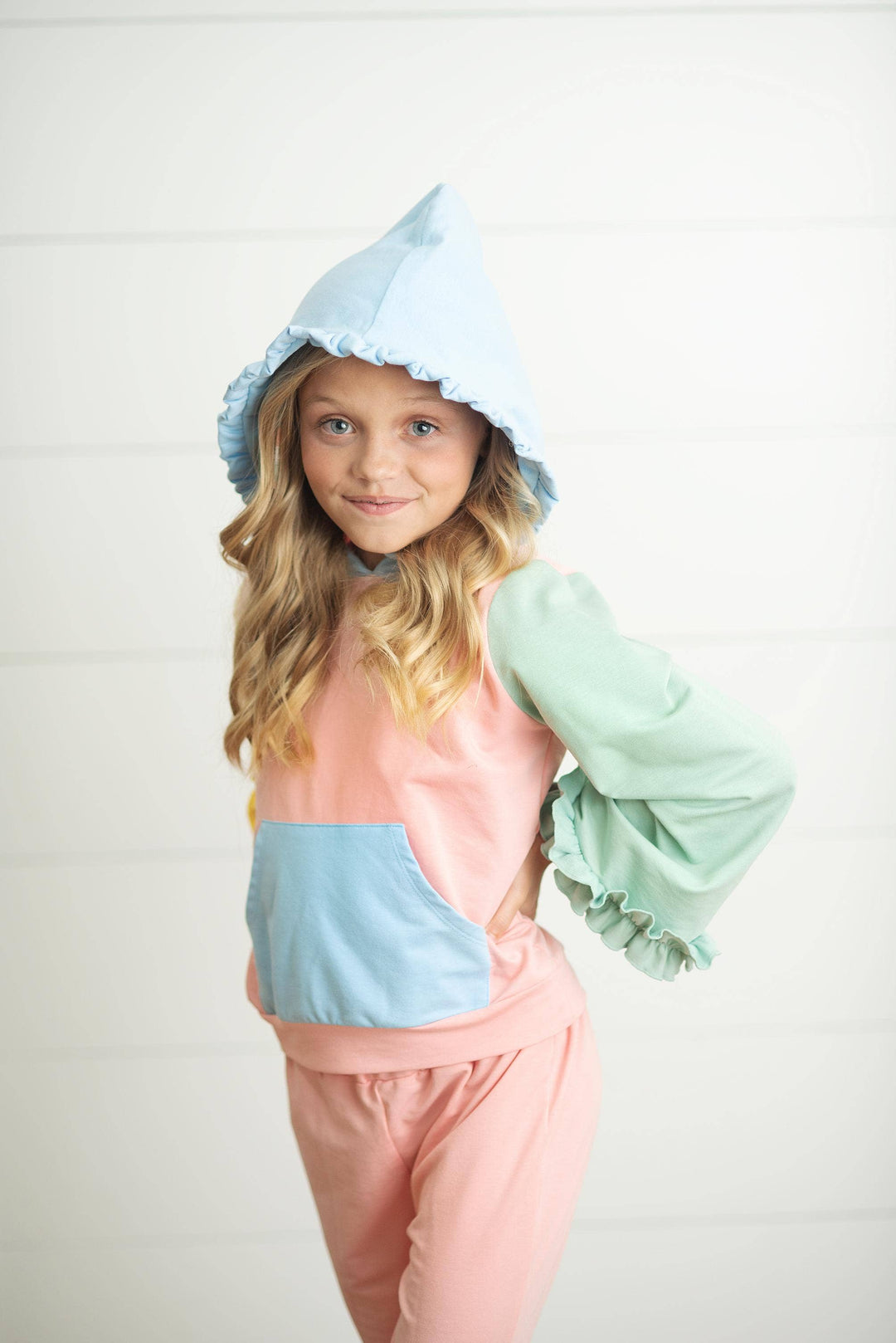 Kids Pastel Color Block Hooded Ruffle Pocket Fall Lounge Set