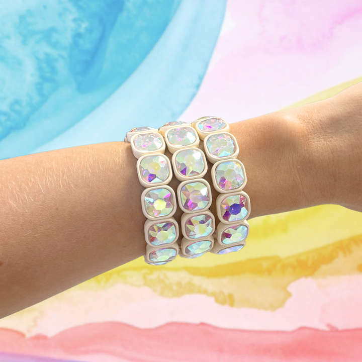 Taylor Shaye Designs - Off White Frankie