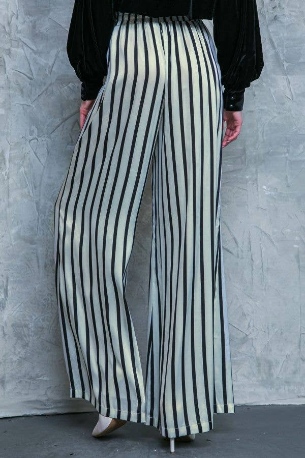 FLYING TOMATO - A printed satin pant - IP8081
