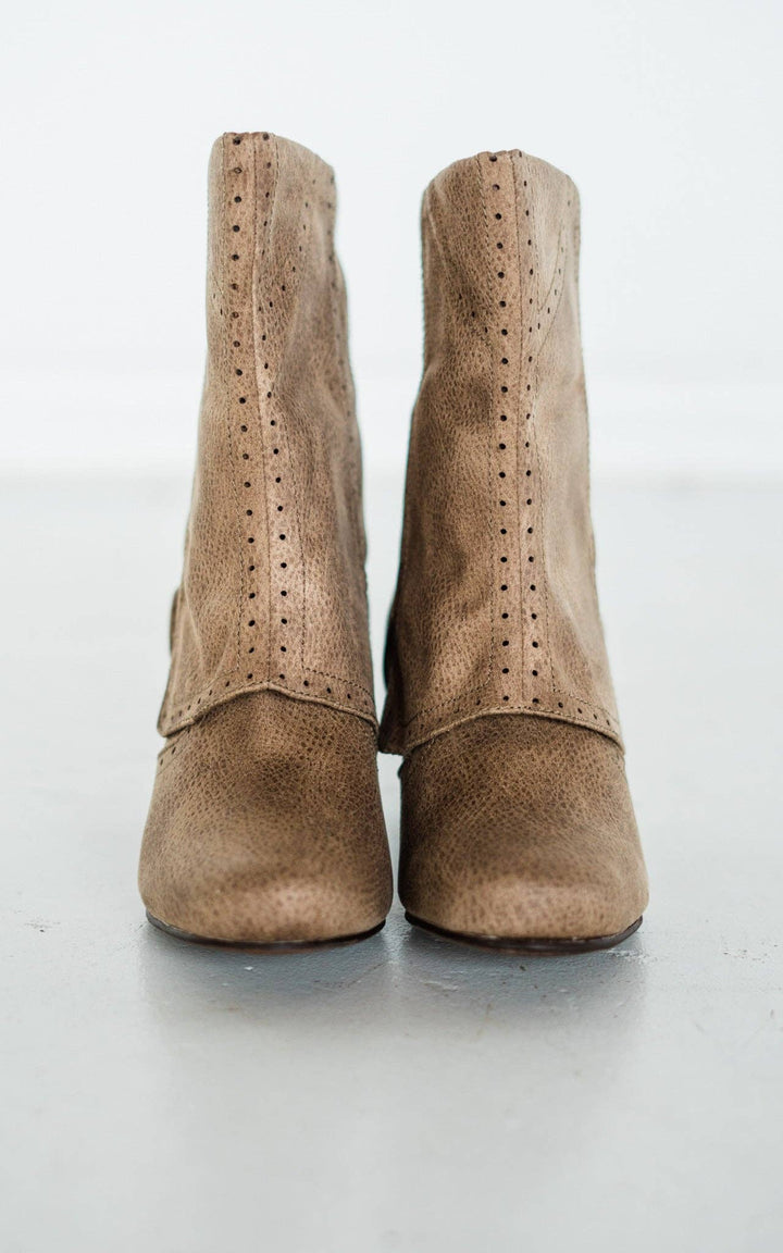 Naughty Monkey - Cowgirl Star Booties in Taupe