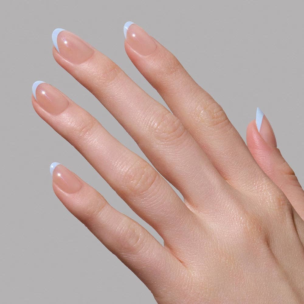 Glamnetic - Into Blue Press-On Nails|Short Oval|Light Blue Glazed French