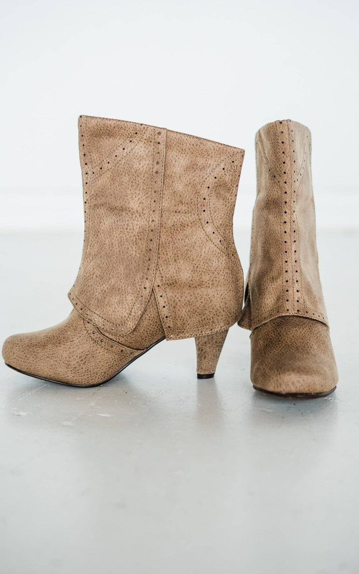 Naughty Monkey - Cowgirl Star Booties in Taupe