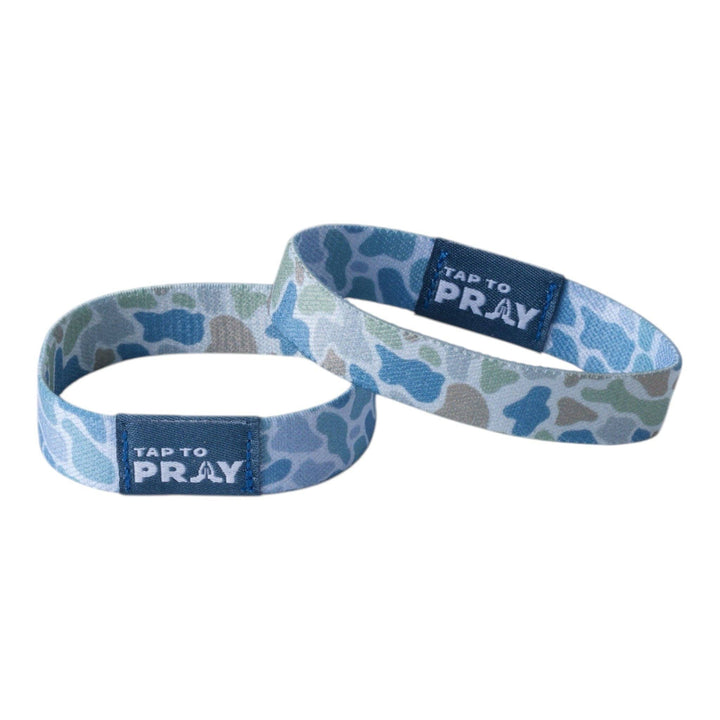 Versible - Tap To Pray® Wristband – River Rock Camo - Moss &amp; Slate