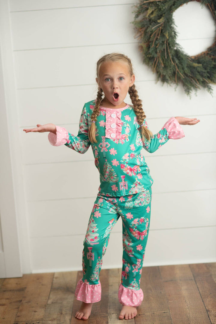 Kids Green &amp; Pink Ruffle Nutcracker Comfy Lounge Play Set