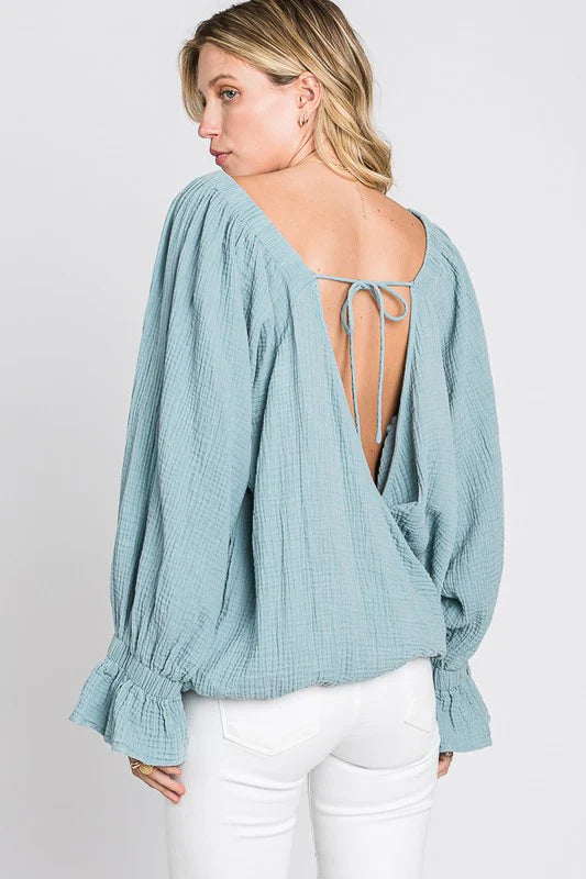 WASHED FLARE CUFFS OPEN BACK DETAIL GAUZE BLOUSE-SKY BLUE