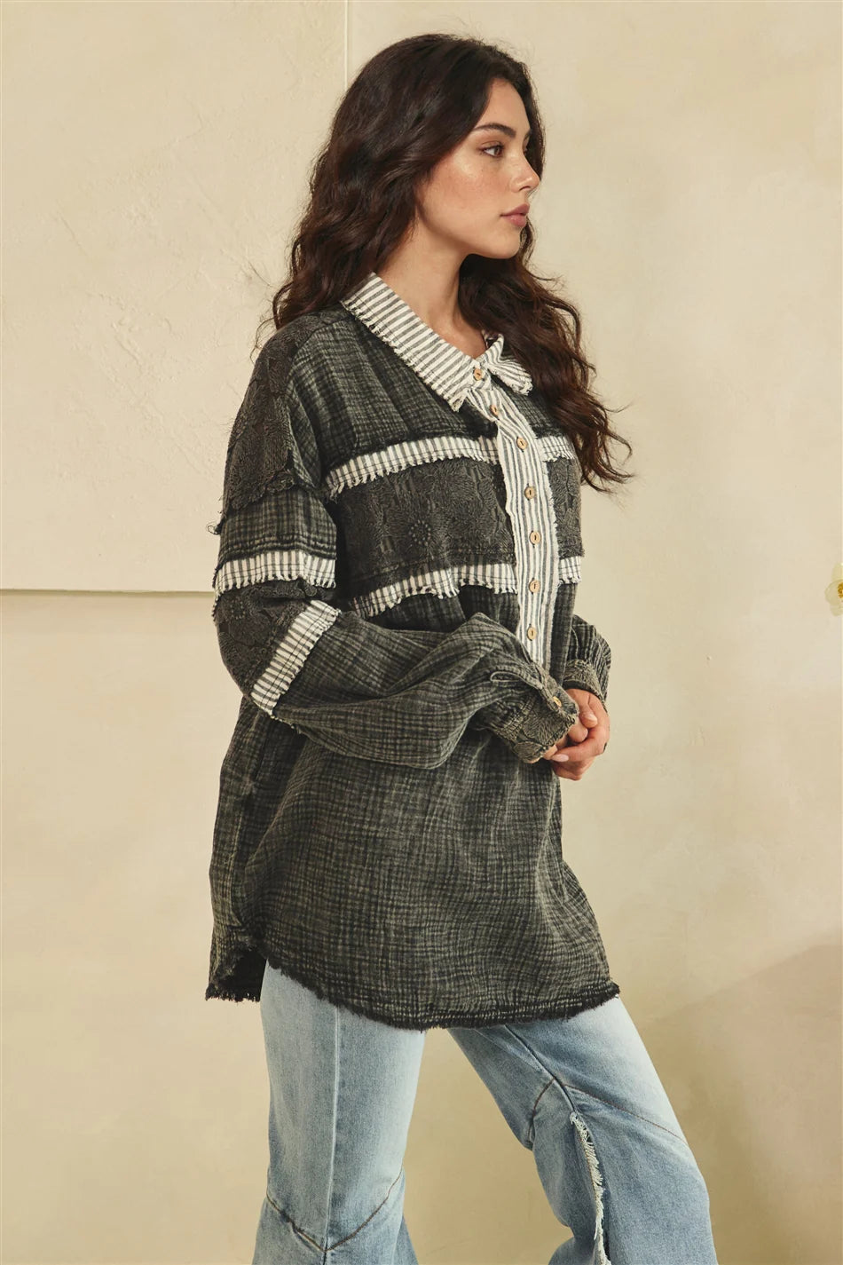 WASHED FABRIC MIX LONG SLEEVE TOP