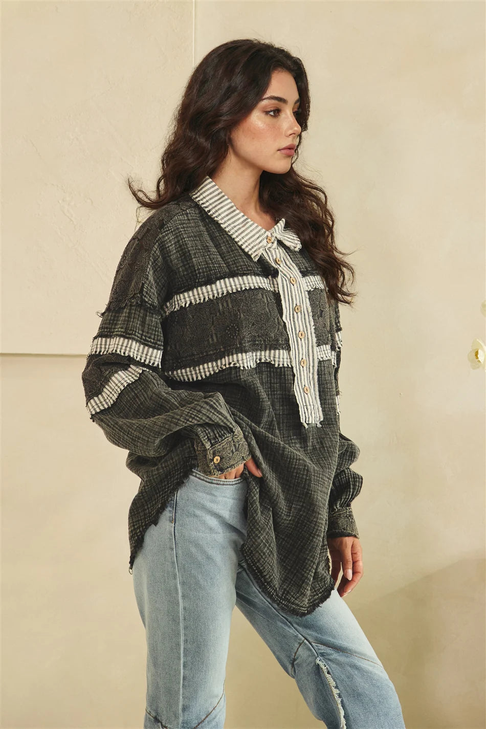 WASHED FABRIC MIX LONG SLEEVE TOP