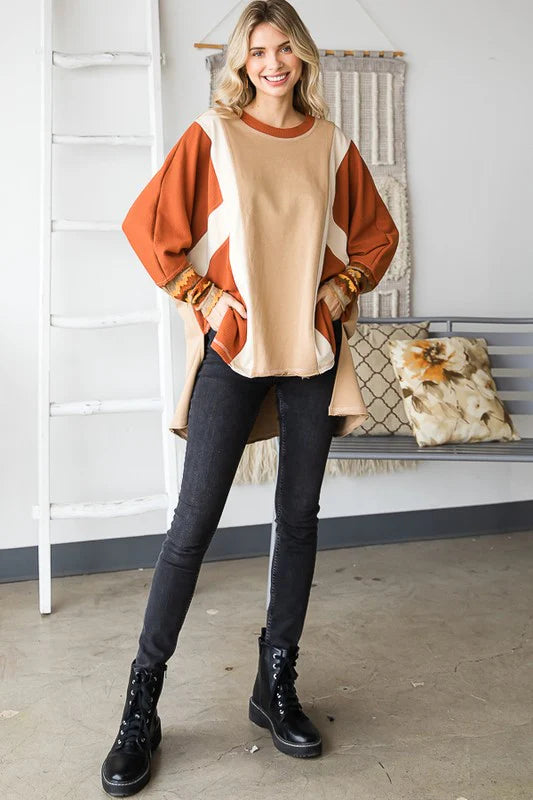 WASHED COLORBLOCK HILOW HEM PULLOVER TOP- RUST